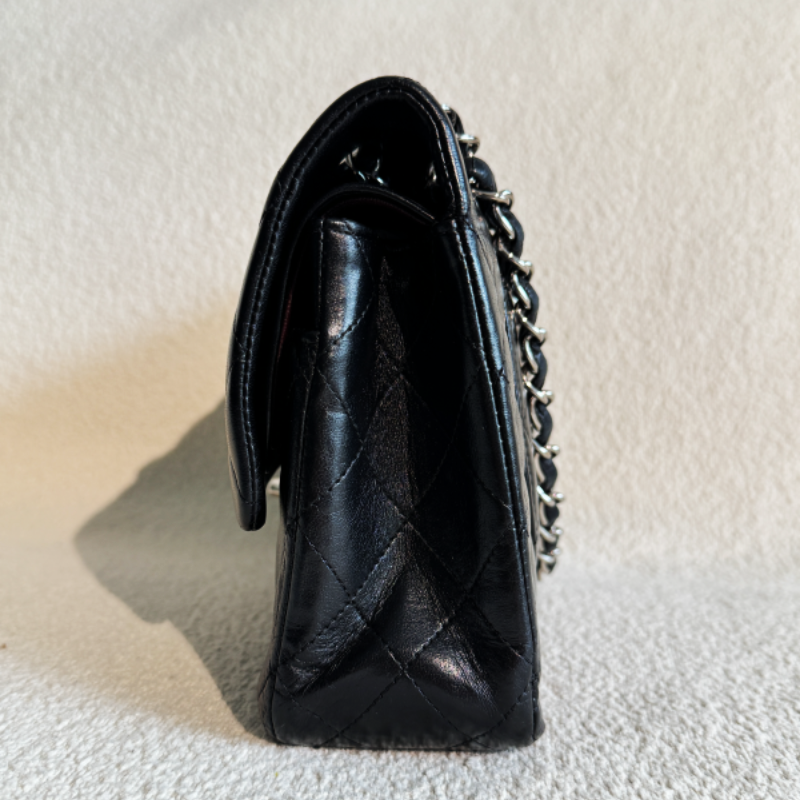 Medium Classic Double Flap Bag